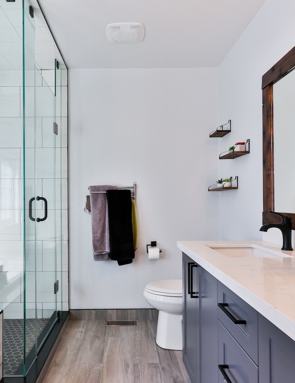Vertical Modern Bathroom